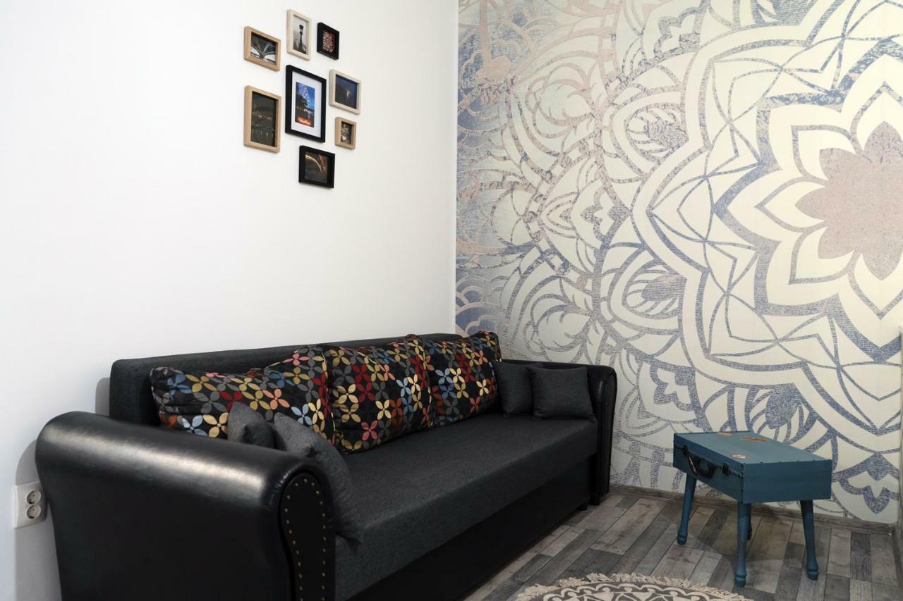 Standard Apartment By Hi5 -Akacfa 57 Boedapest Buitenkant foto